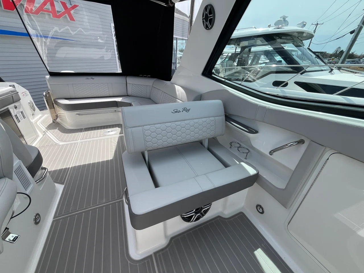 2026 Sea Ray Sundancer 320 Outboard 32.0 feet, Clearwater, Florida #13