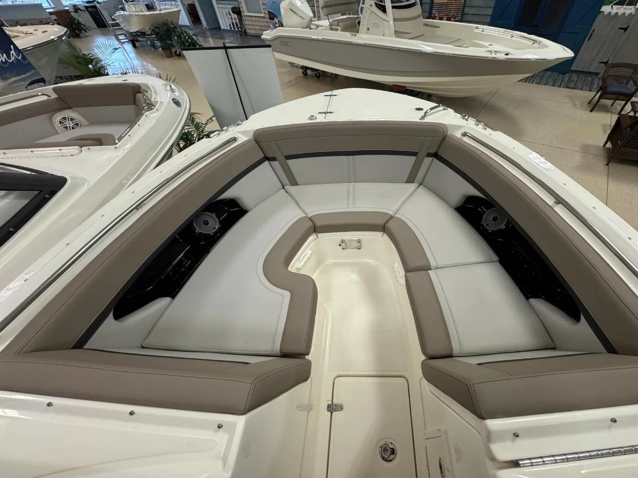 2026 Boston Whaler 240 Vantage 24.0 feet, Clearwater, Florida #30