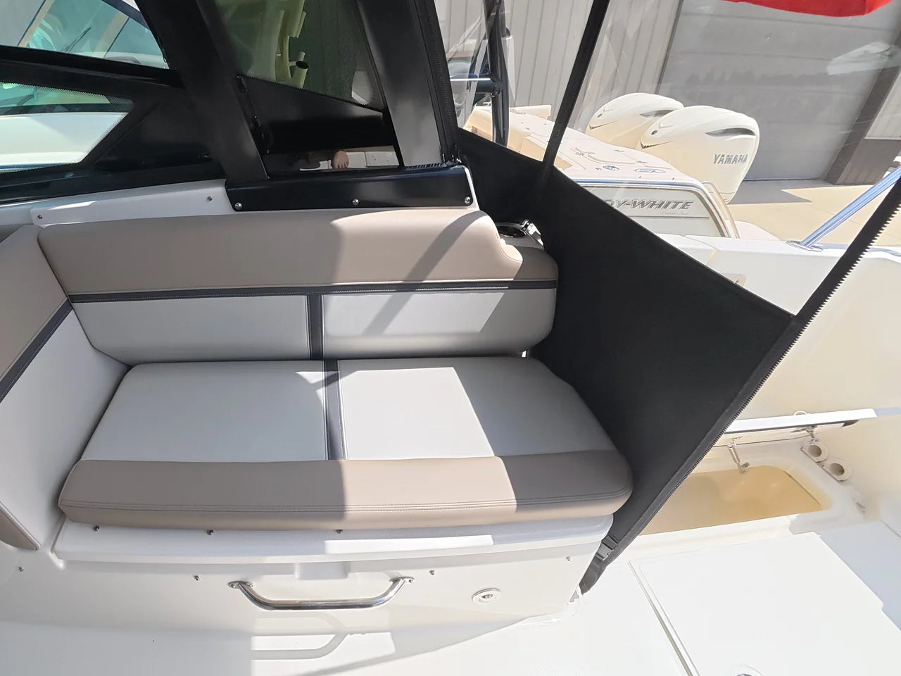 2025 Boston Whaler 330 Vantage 33.0 feet, Clearwater, Florida #19