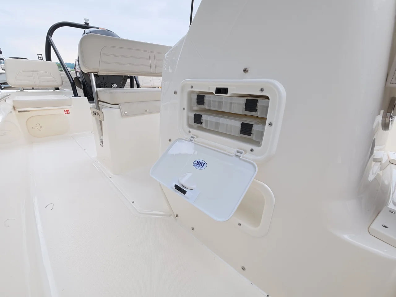 2027 Boston Whaler 170 Montauk 17.0 feet, Clearwater, Florida #19