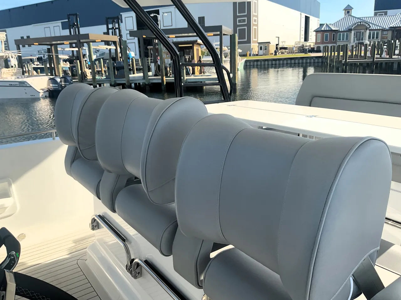 2026 Cruisers Yachts 38 VTR 38.0 feet, Clearwater, Florida #32
