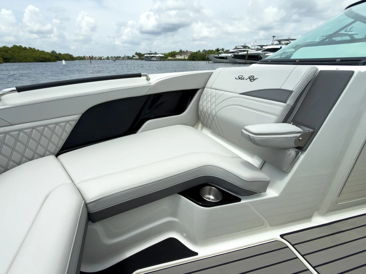 2027 Sea Ray SLX 280 Outboard 28.0 feet, Clearwater, Florida #22
