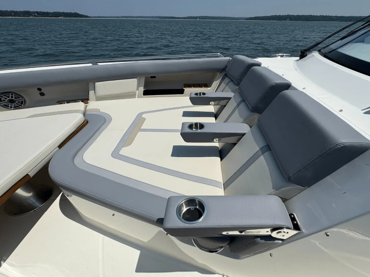 2025 Boston Whaler 380 Realm 38.0 feet, Clearwater, Florida #89