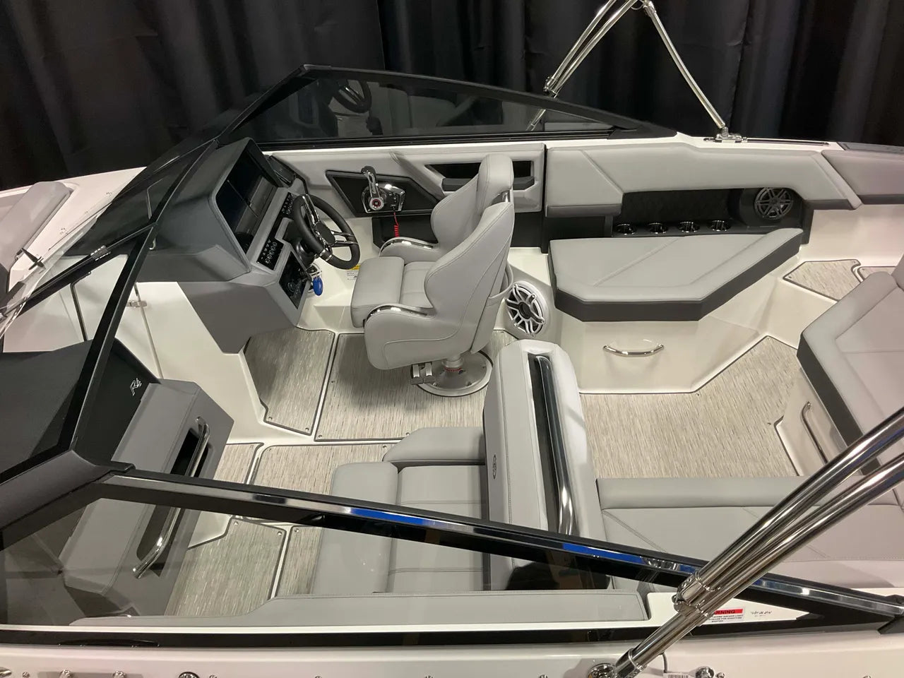 2026 Cobalt R4 Outboard 24.0 feet, Clearwater, Florida #8