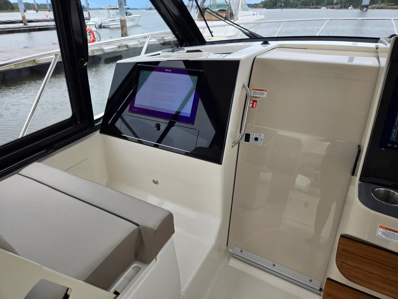 2026 Boston Whaler 365 Conquest 36.0 feet, Clearwater, Florida #27