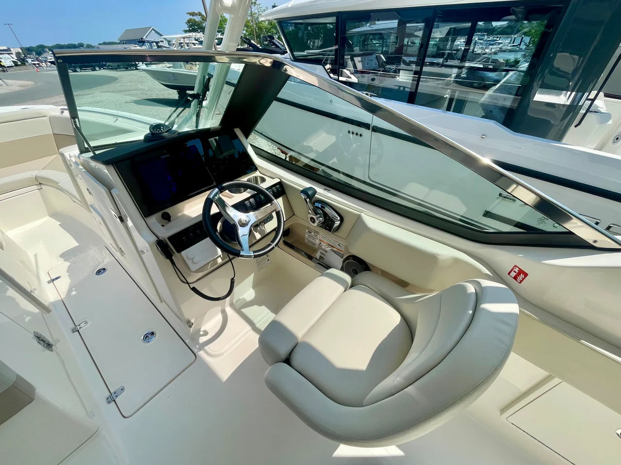 2026 Boston Whaler 240 Vantage 24.0 feet, Clearwater, Florida #13