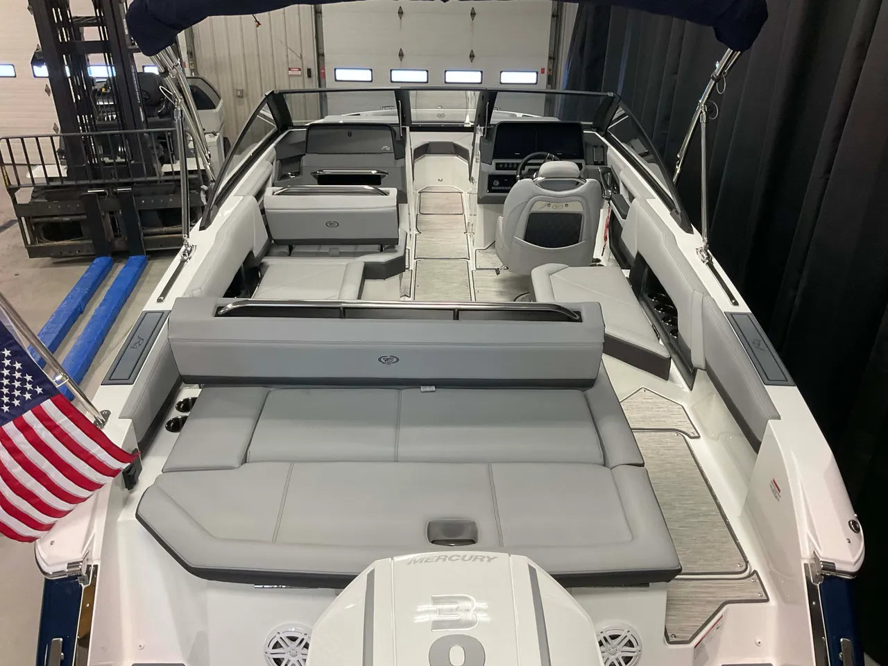 2026 Cobalt R4 Outboard 24.0 feet, Clearwater, Florida #2