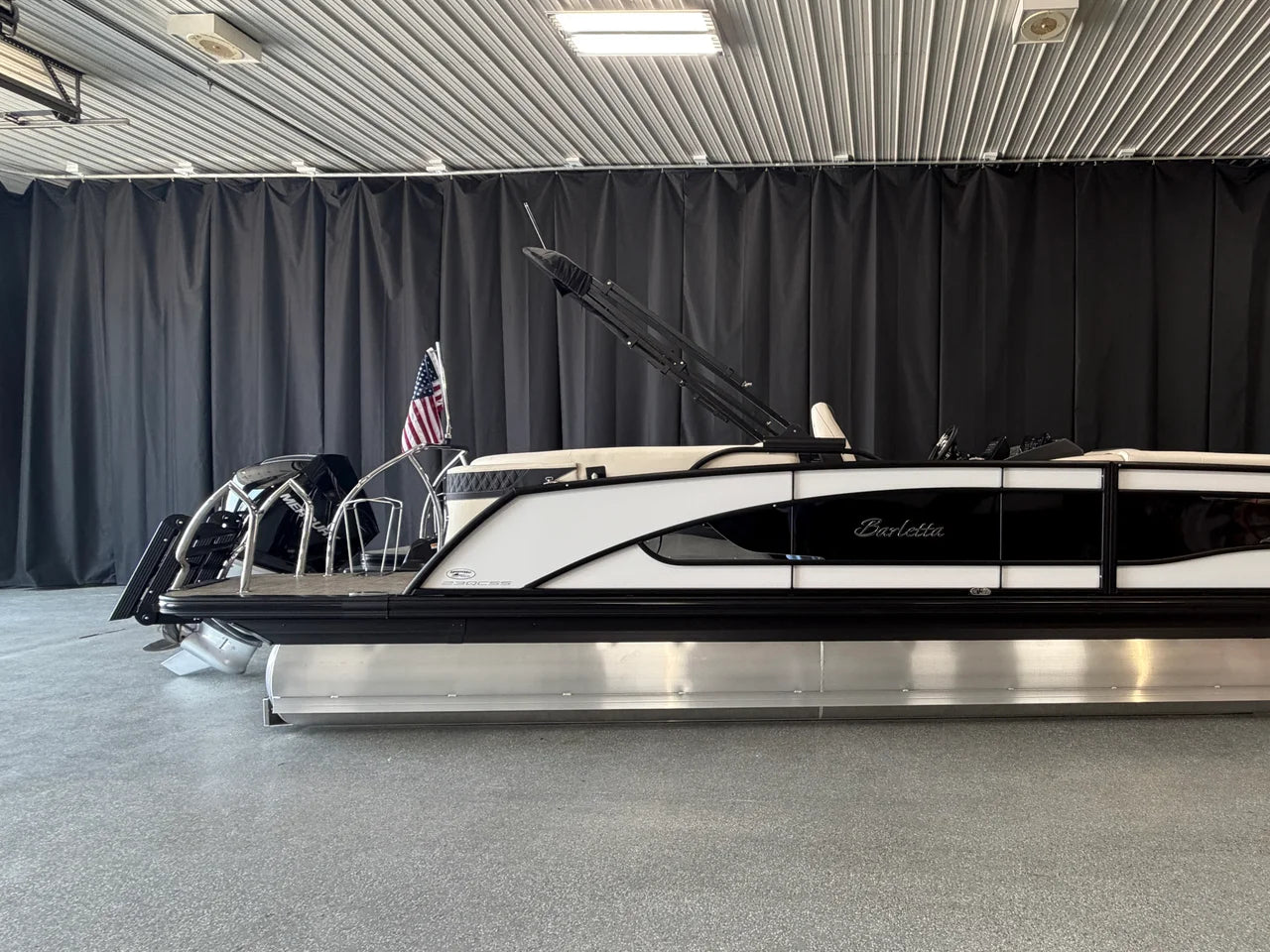 2027 Barletta LUSSO23QCSS 23.0 feet, Clearwater, Florida #1
