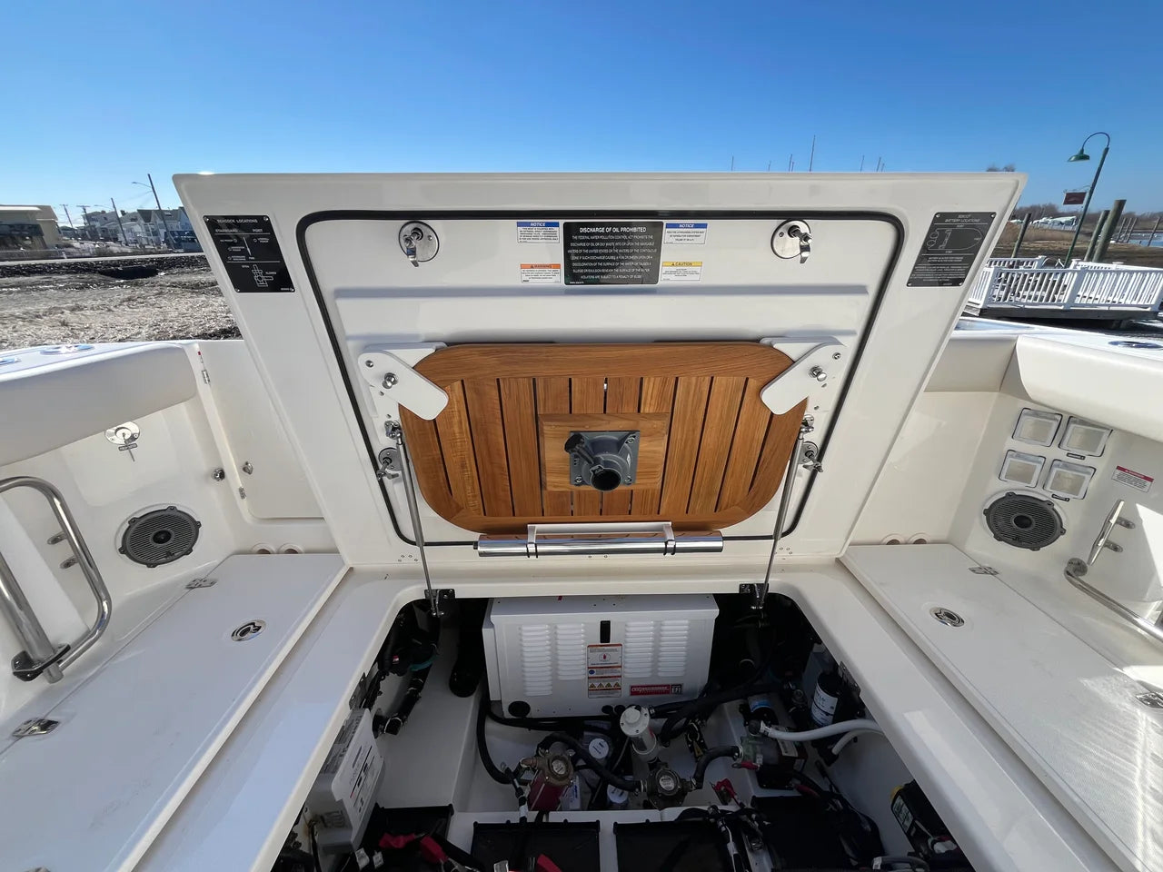 2026 Boston Whaler 325 Conquest 32.0 feet, Clearwater, Florida #6