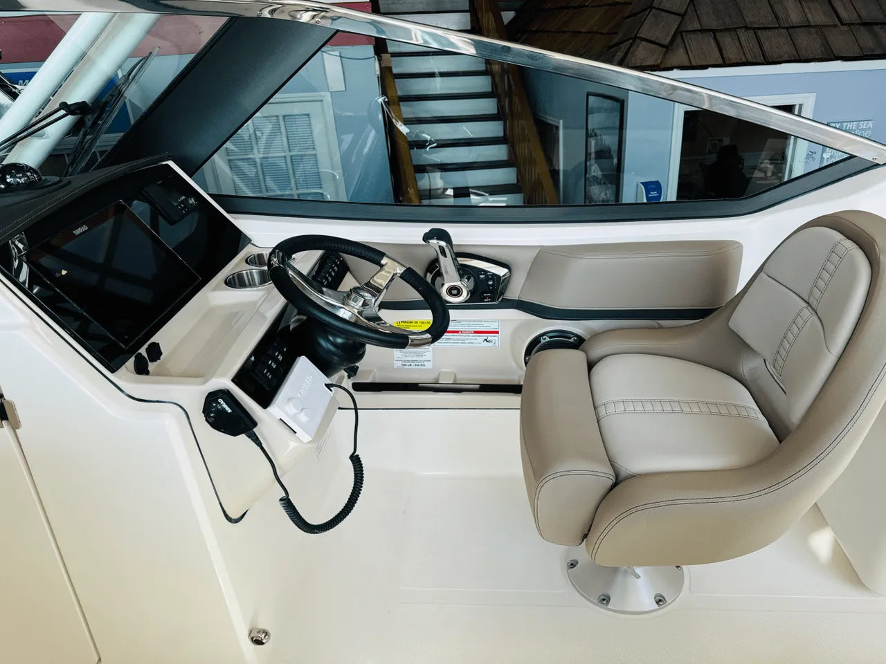 2025 Boston Whaler 240 Vantage 24.0 feet, Clearwater, Florida #36