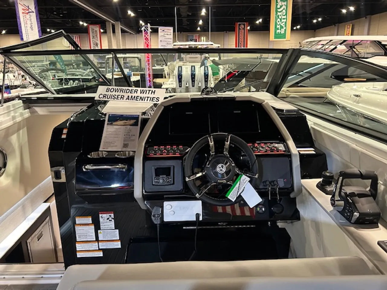 2026 Cruisers Yachts 34 GLS Outboard 34.0 feet, Clearwater, Florida #23