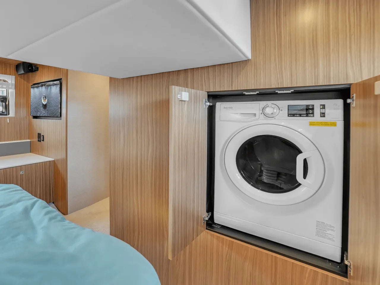 2025 Cruisers Yachts 46 Cantius 46.0 feet, Clearwater, Florida #55