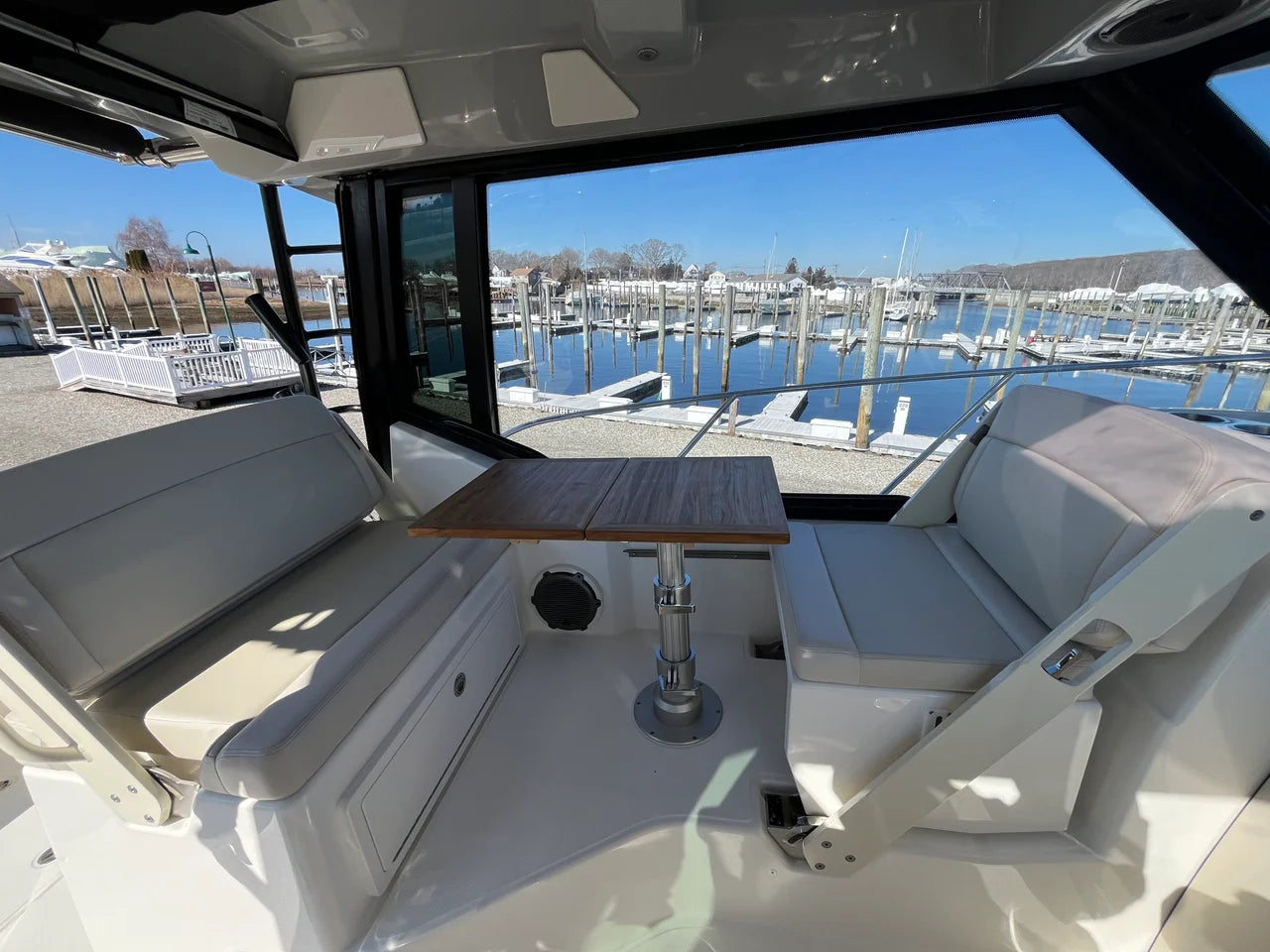 2026 Boston Whaler 325 Conquest 32.0 feet, Clearwater, Florida #21