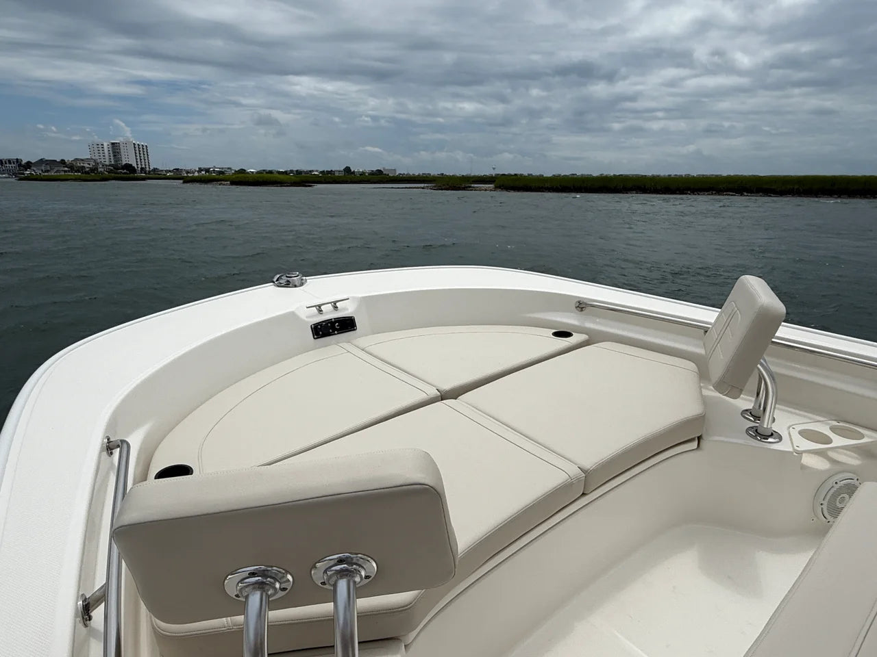 2026 Boston Whaler 210 Montauk 21.0 feet, Clearwater, Florida #24