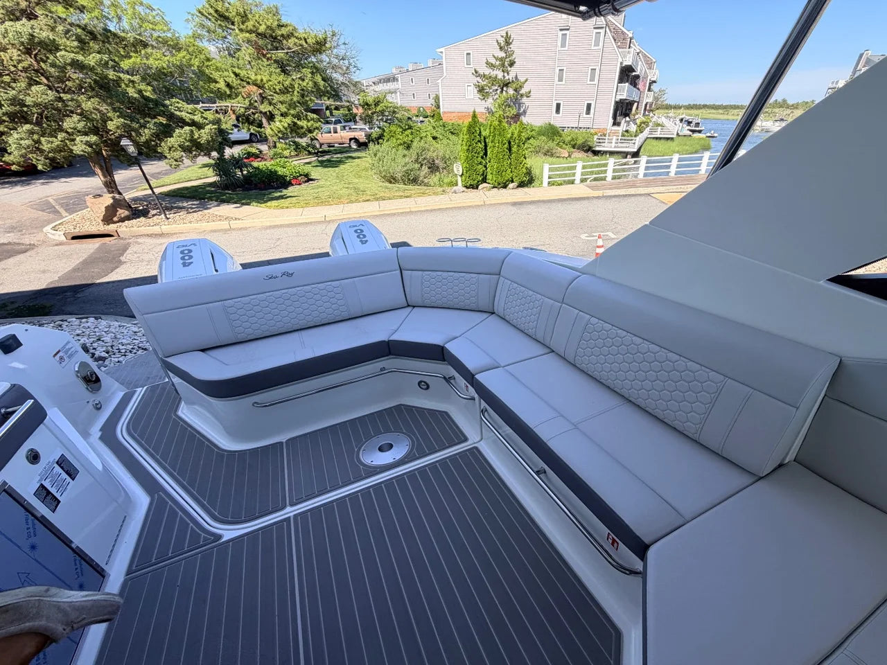2026 Sea Ray Sundancer 320 Outboard 32.0 feet, Clearwater, Florida #8