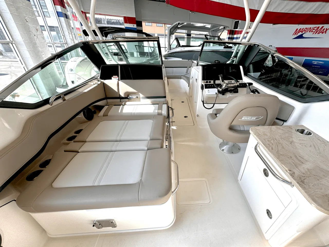 2025 Boston Whaler 240 Vantage 24.0 feet, Clearwater, Florida #26