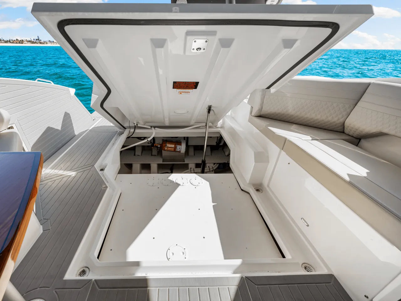2025 Cruisers Yachts 38 GLS Outboard 38.0 feet, Clearwater, Florida #58