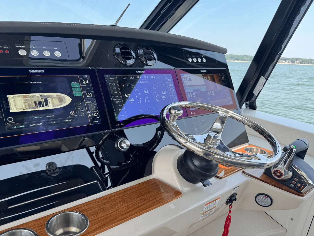 2025 Boston Whaler 380 Realm 38.0 feet, Clearwater, Florida #35