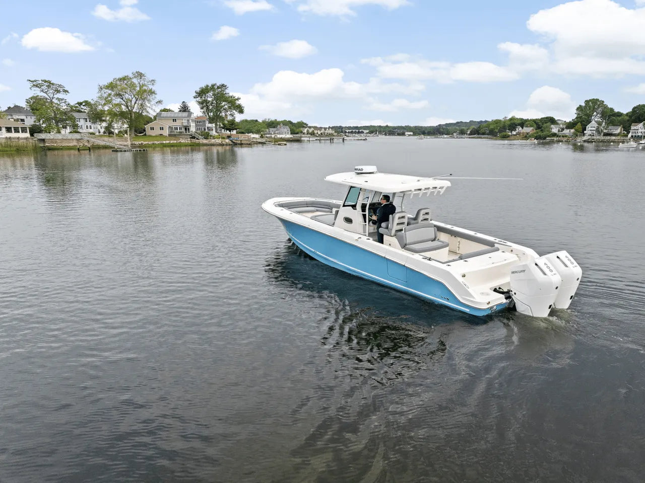 2025 Boston Whaler 330 Outrage 33.0 feet, Clearwater, Florida #45