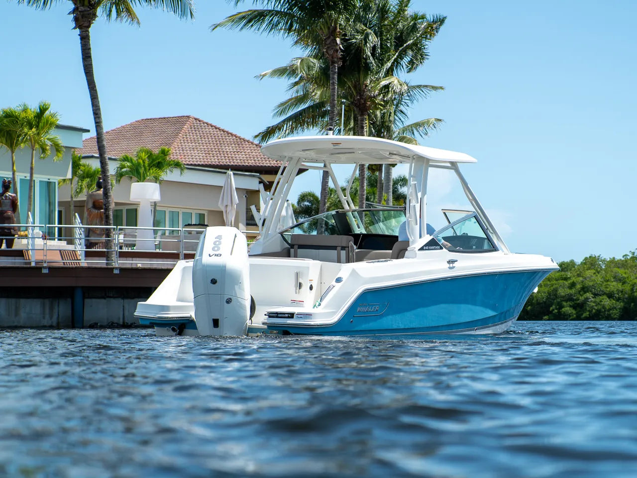 2025 Boston Whaler 240 Vantage 24.0 feet, Clearwater, Florida #35