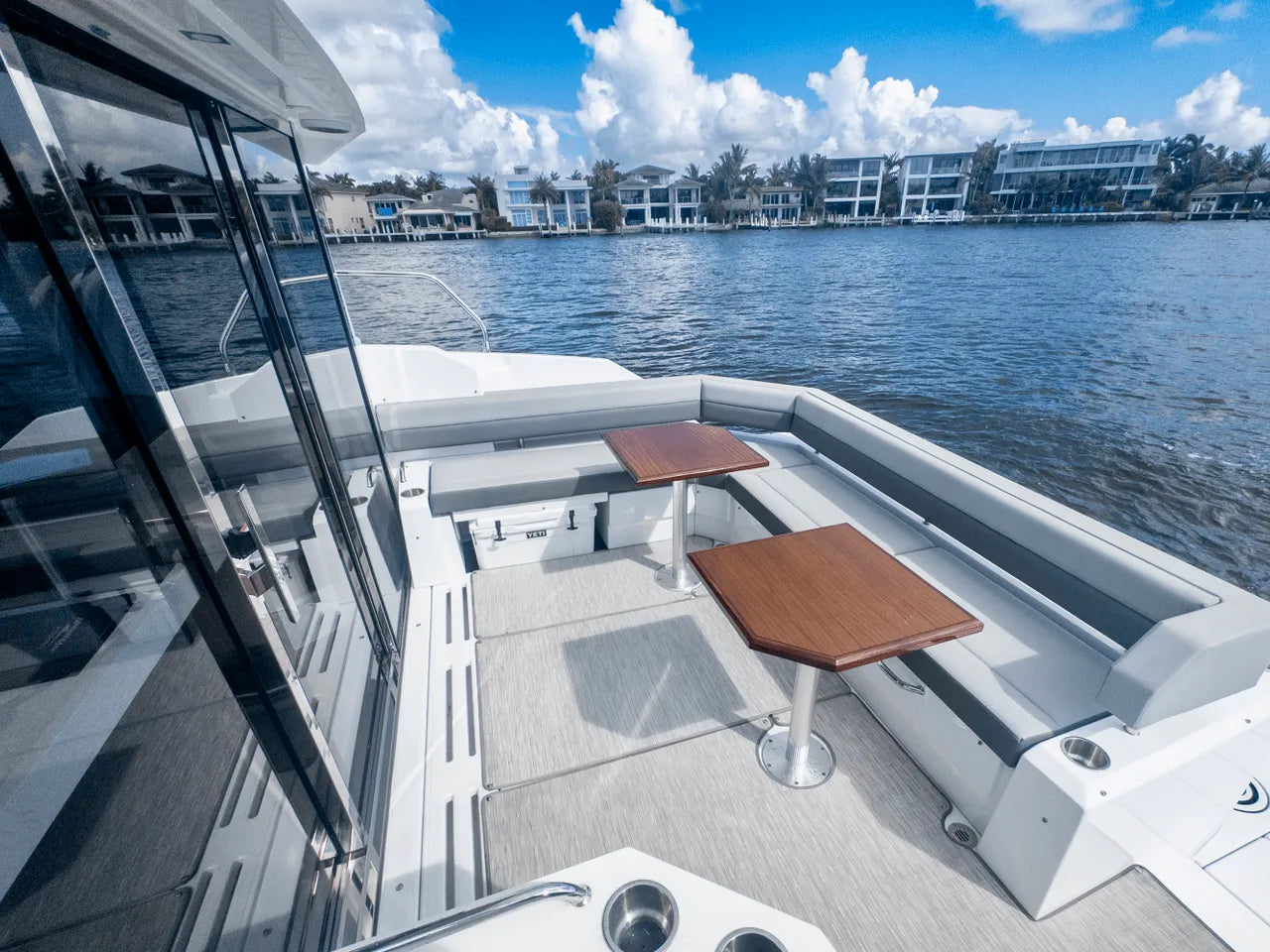 2024 Cruisers Yachts 42 Cantius 42.0 feet, Clearwater, Florida #17