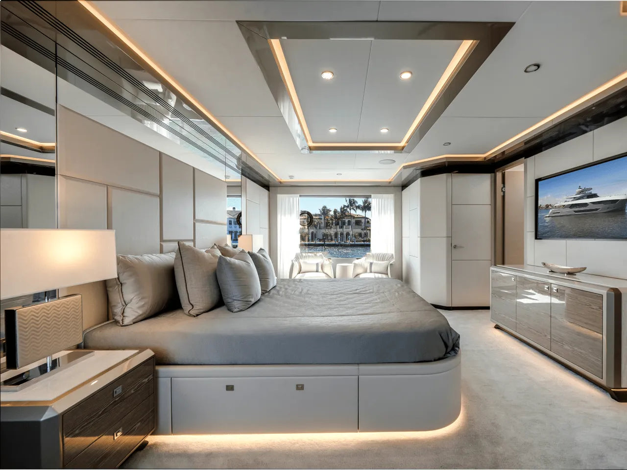 2025 Ocean Alexander 35R 117.0 feet, Clearwater, Florida #27