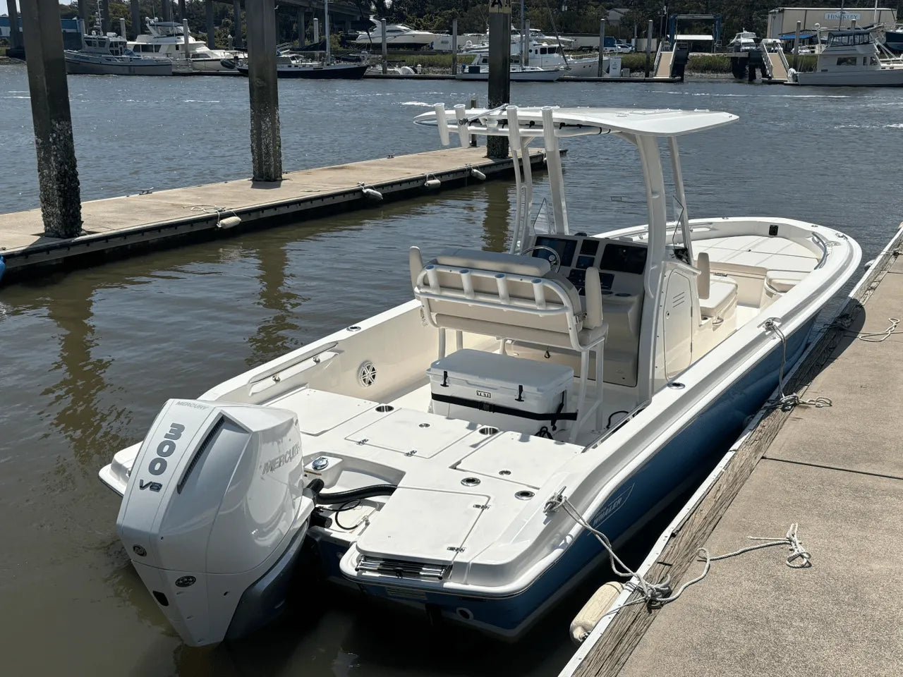 2025 Boston Whaler 250 Dauntless 25.0 feet, Clearwater, Florida #4