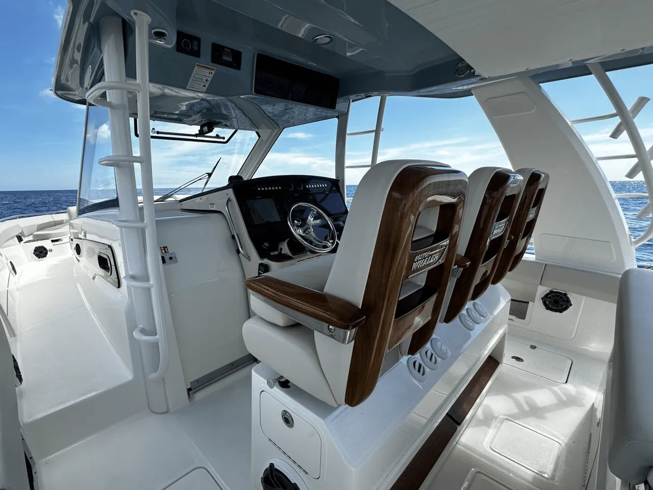 2026 Boston Whaler 420 Outrage 42.0 feet, Clearwater, Florida #28