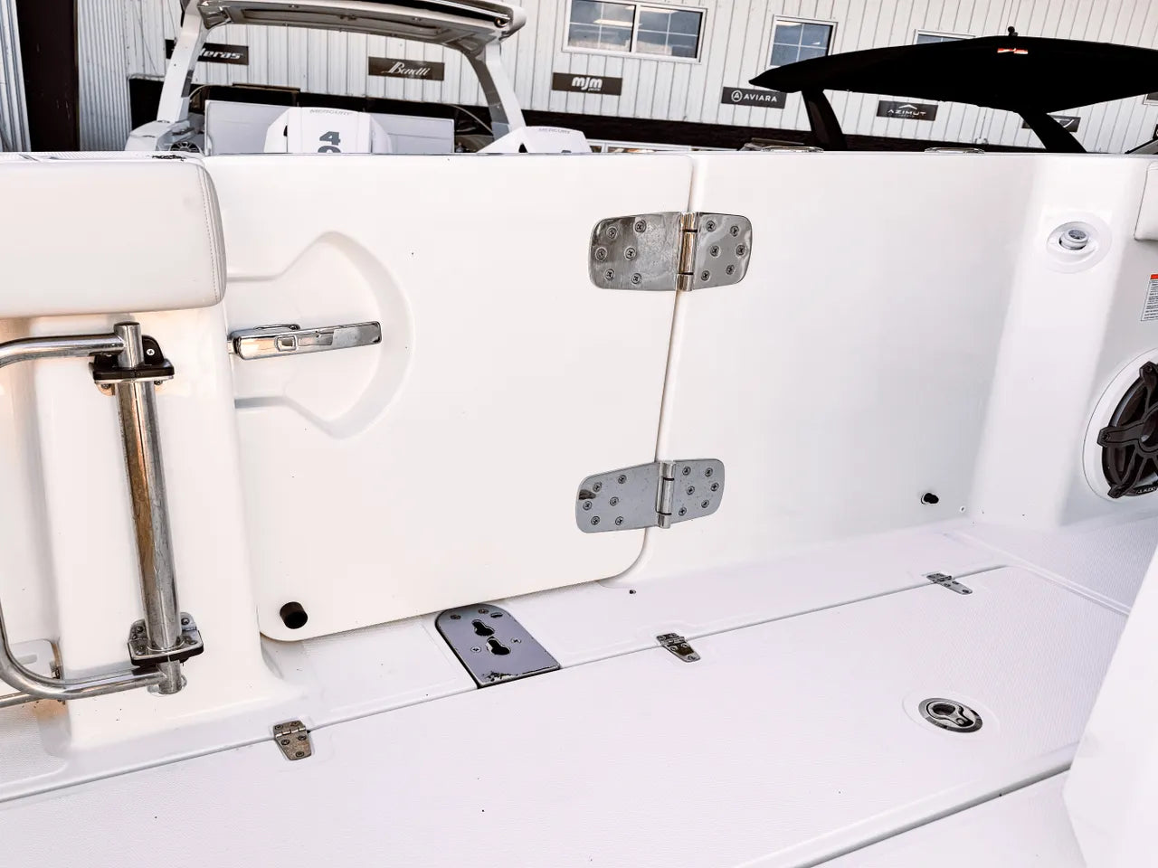 2025 Boston Whaler 360 Outrage 36.0 feet, Clearwater, Florida #19