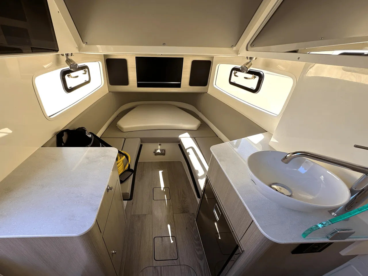 2025 Scout 357 LXF 35.0 feet, Clearwater, Florida #23