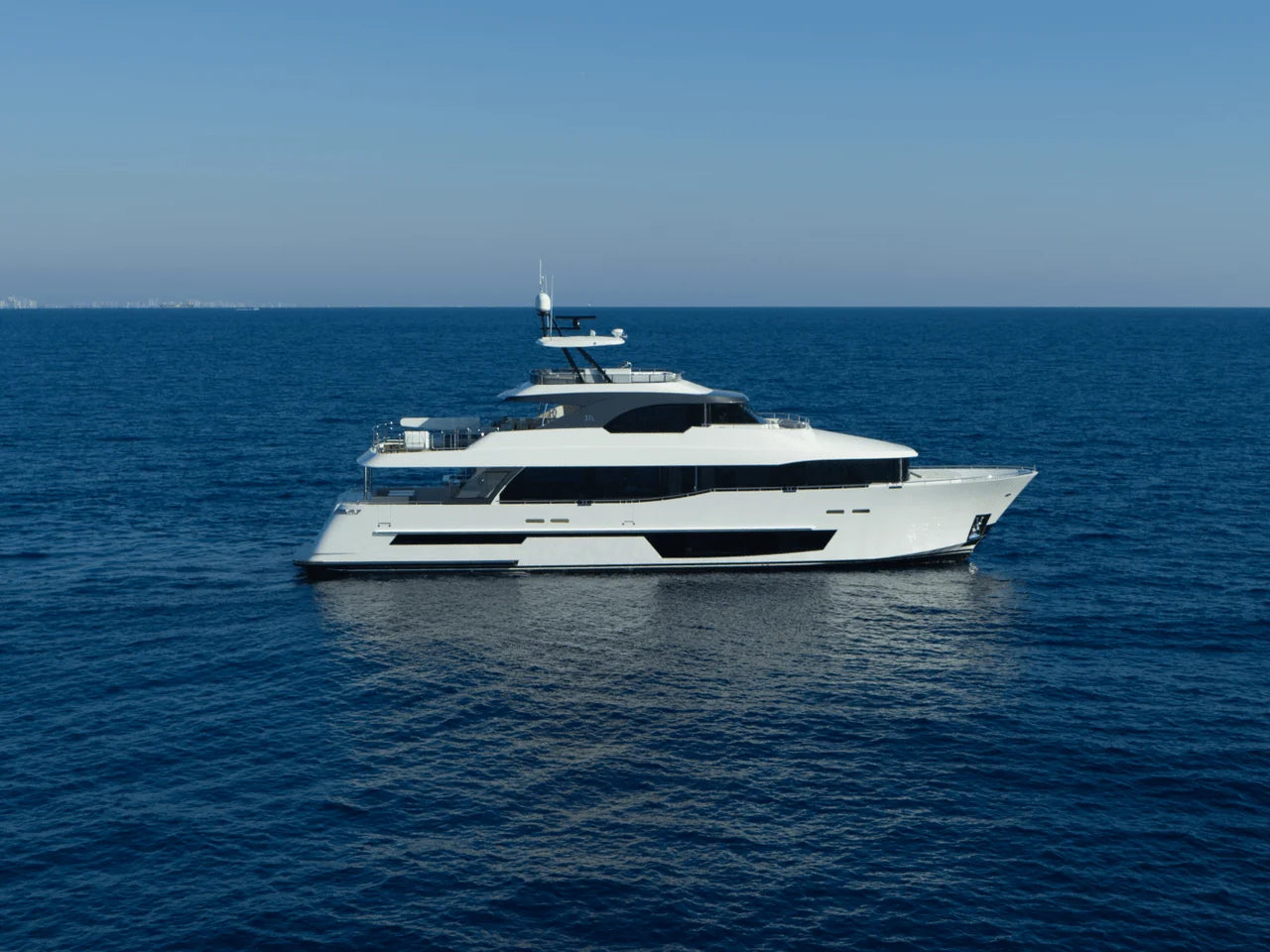 2027 Ocean Alexander 37L 120.0 feet, Clearwater, Florida #10