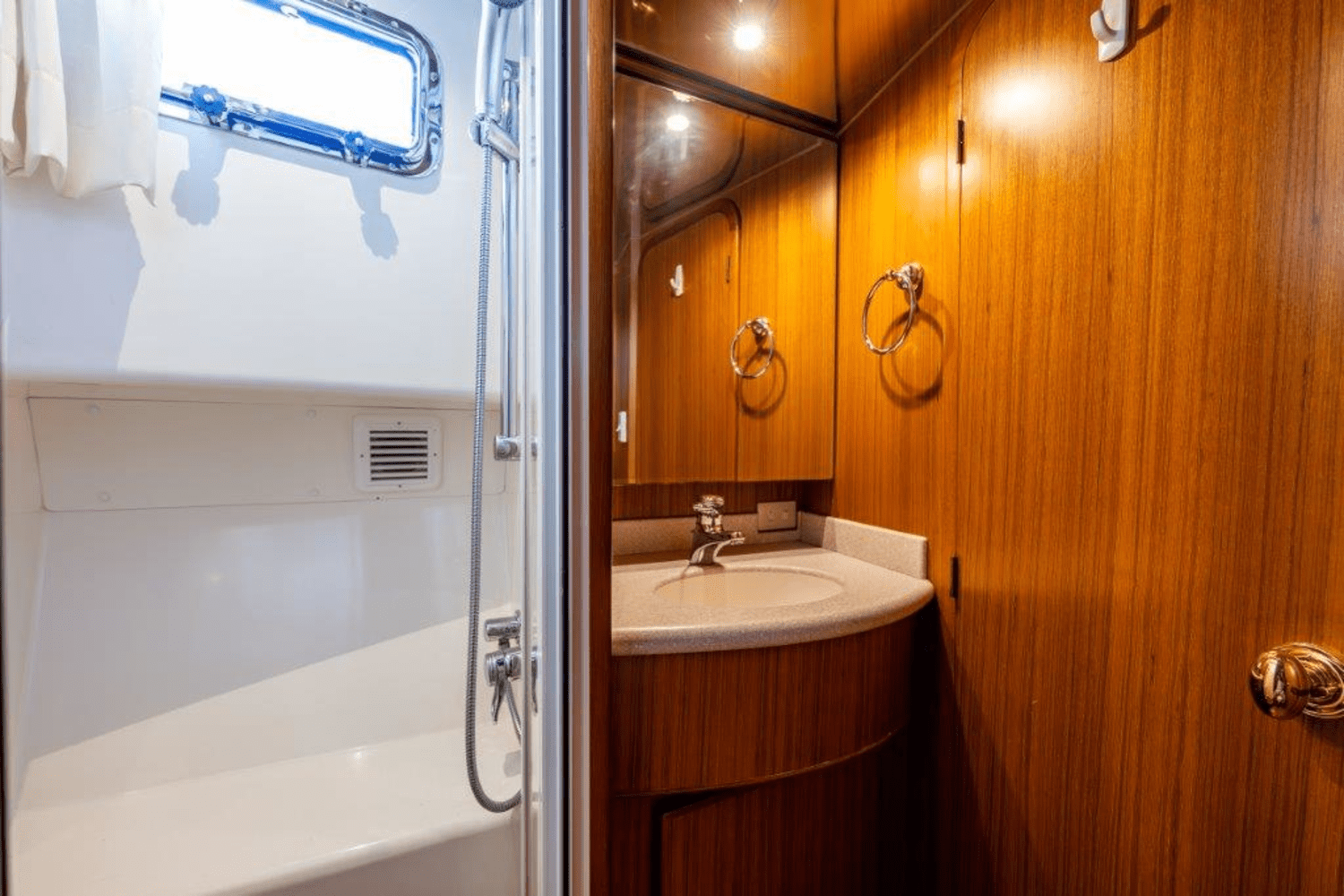 IIQ - Image
