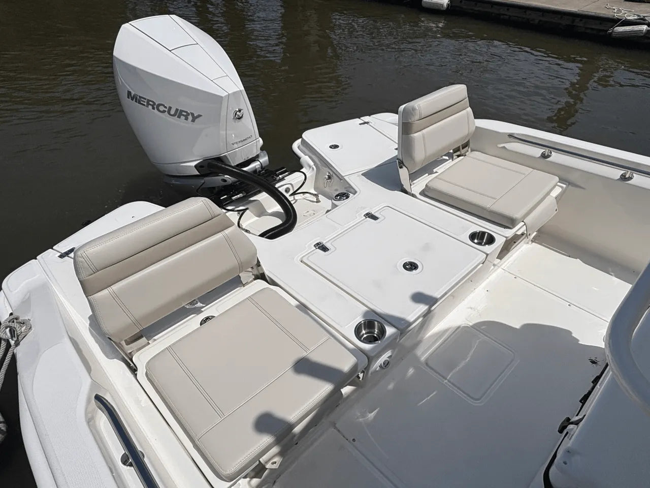 2025 Boston Whaler 250 Dauntless 25.0 feet, Clearwater, Florida #17
