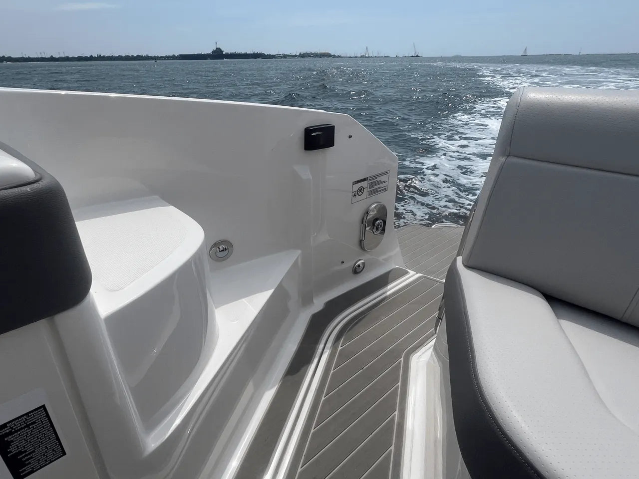 2025 Sea Ray Sundancer 320 Outboard 32.0 feet, Clearwater, Florida #11