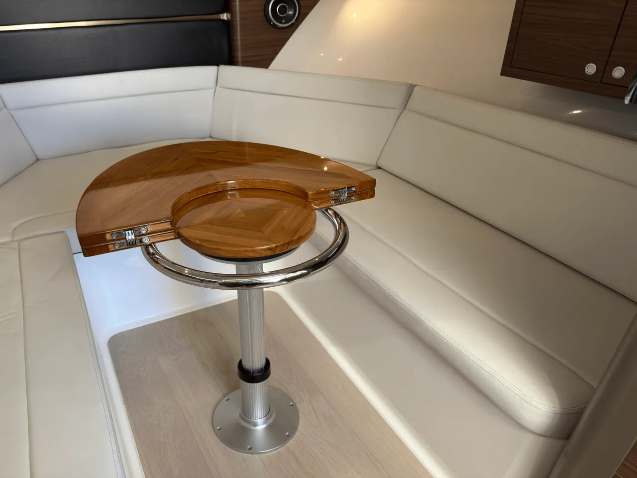 2025 Boston Whaler 325 Conquest 32.0 feet, Clearwater, Florida #19