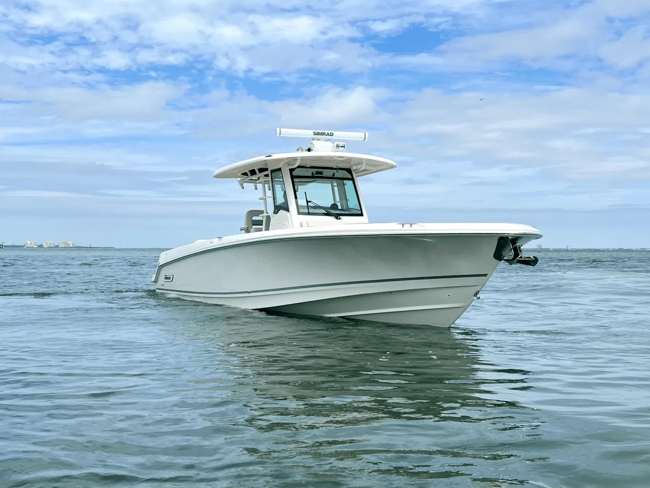 2025 Boston Whaler 330 Outrage 33.0 feet, Clearwater, Florida #3