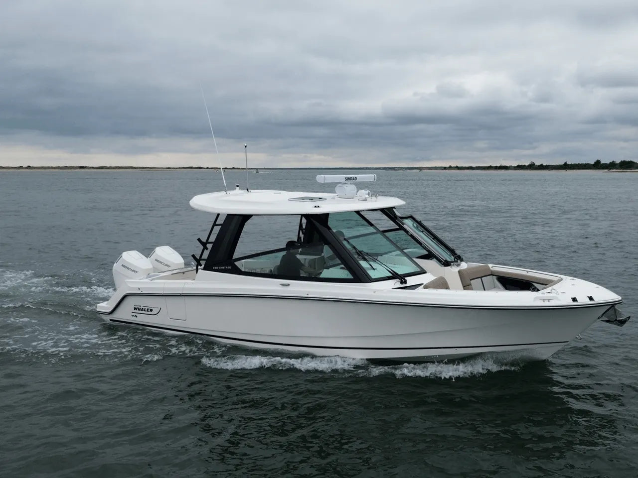 2026 Boston Whaler 330 Vantage 33.0 feet, Clearwater, Florida #2