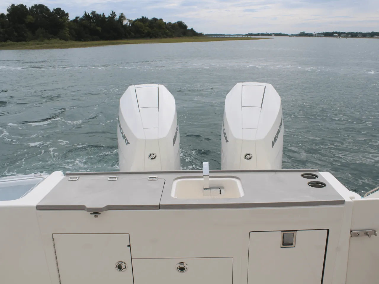 2026 Boston Whaler 330 Vantage 33.0 feet, Clearwater, Florida #19