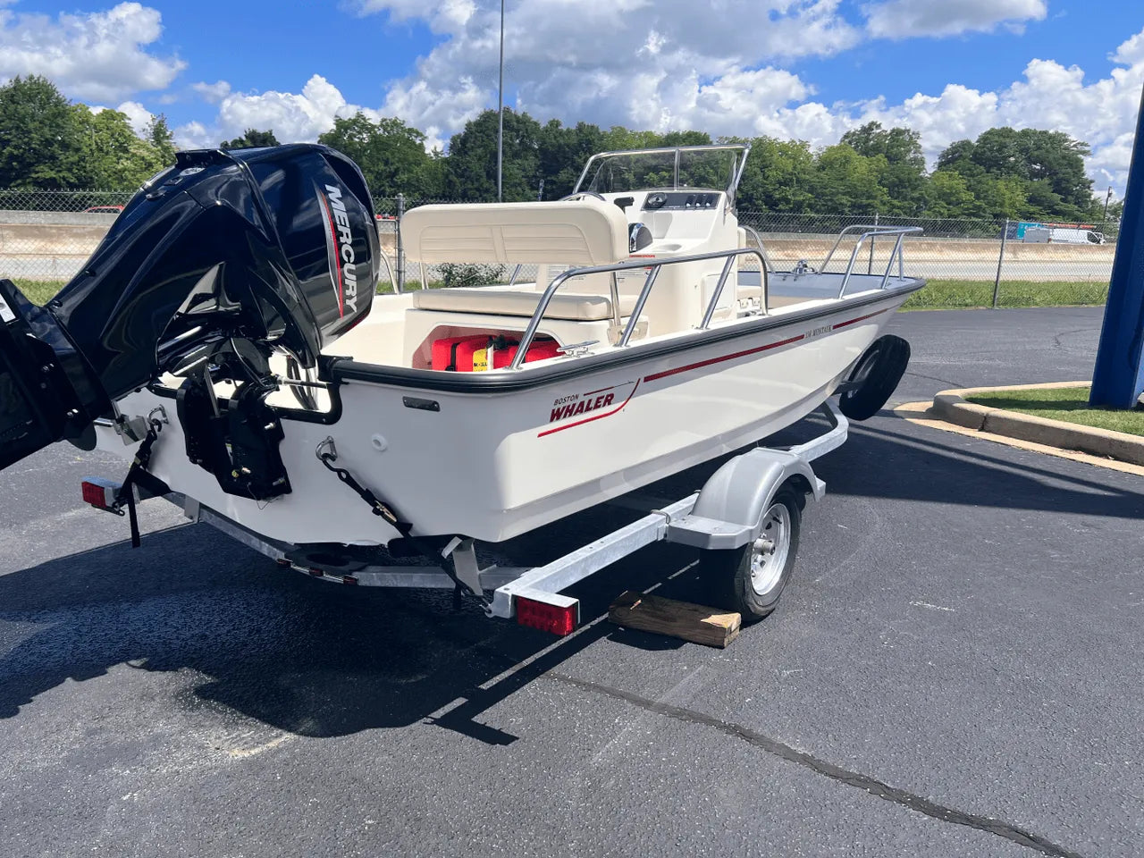 2025 Boston Whaler 150 Montauk 15.0 feet, Clearwater, Florida #8