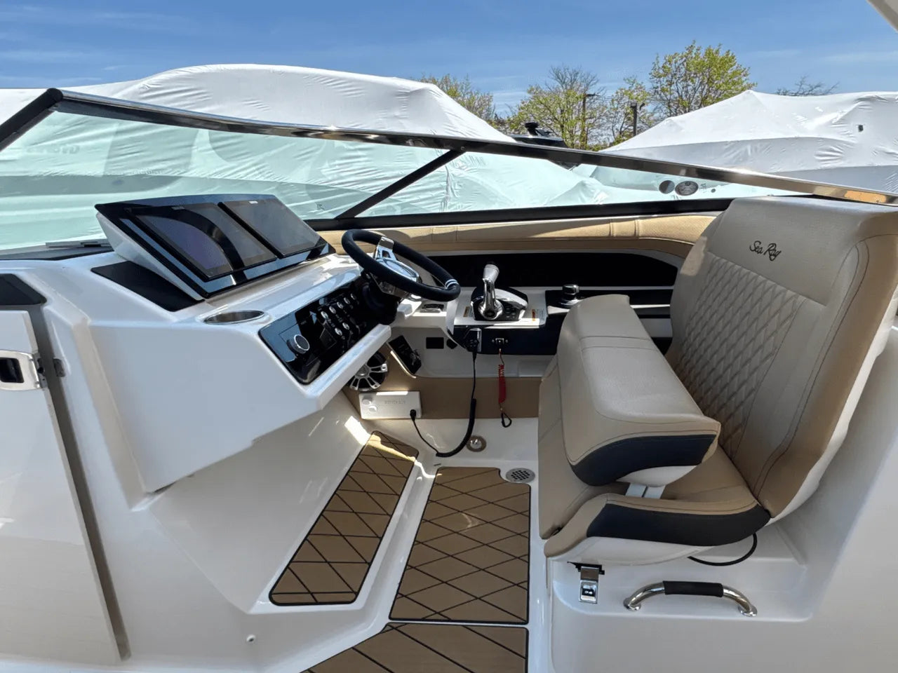 2025 Sea Ray SLX 310 Outboard 31.0 feet, Clearwater, Florida #56