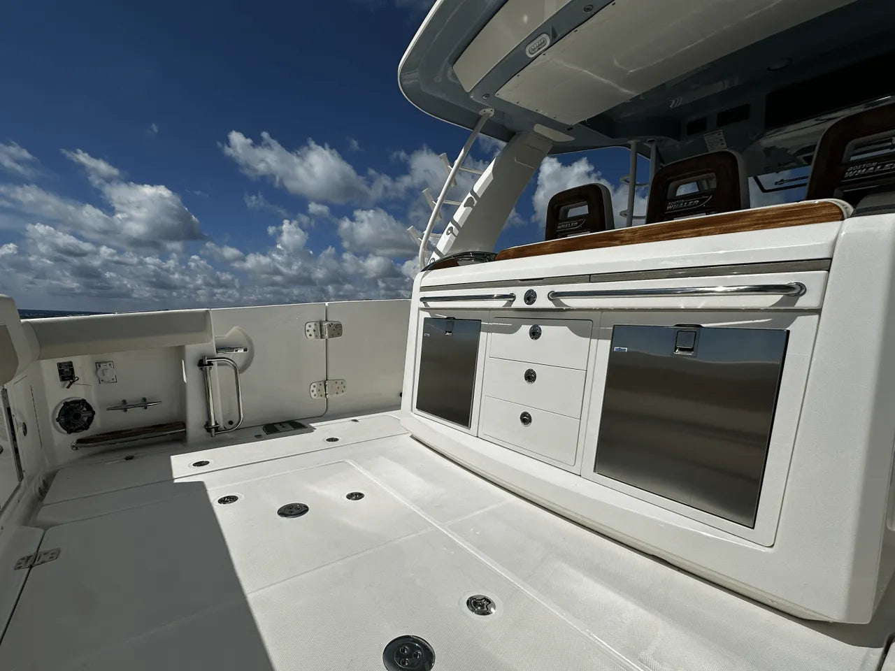 2026 Boston Whaler 420 Outrage 42.0 feet, Clearwater, Florida #22