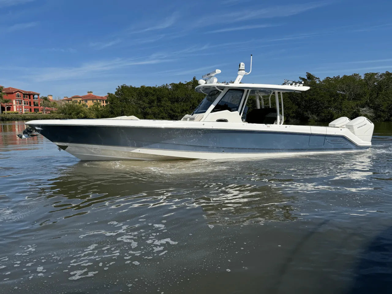 2025 Boston Whaler 360 Outrage 36.0 feet, Clearwater, Florida #3