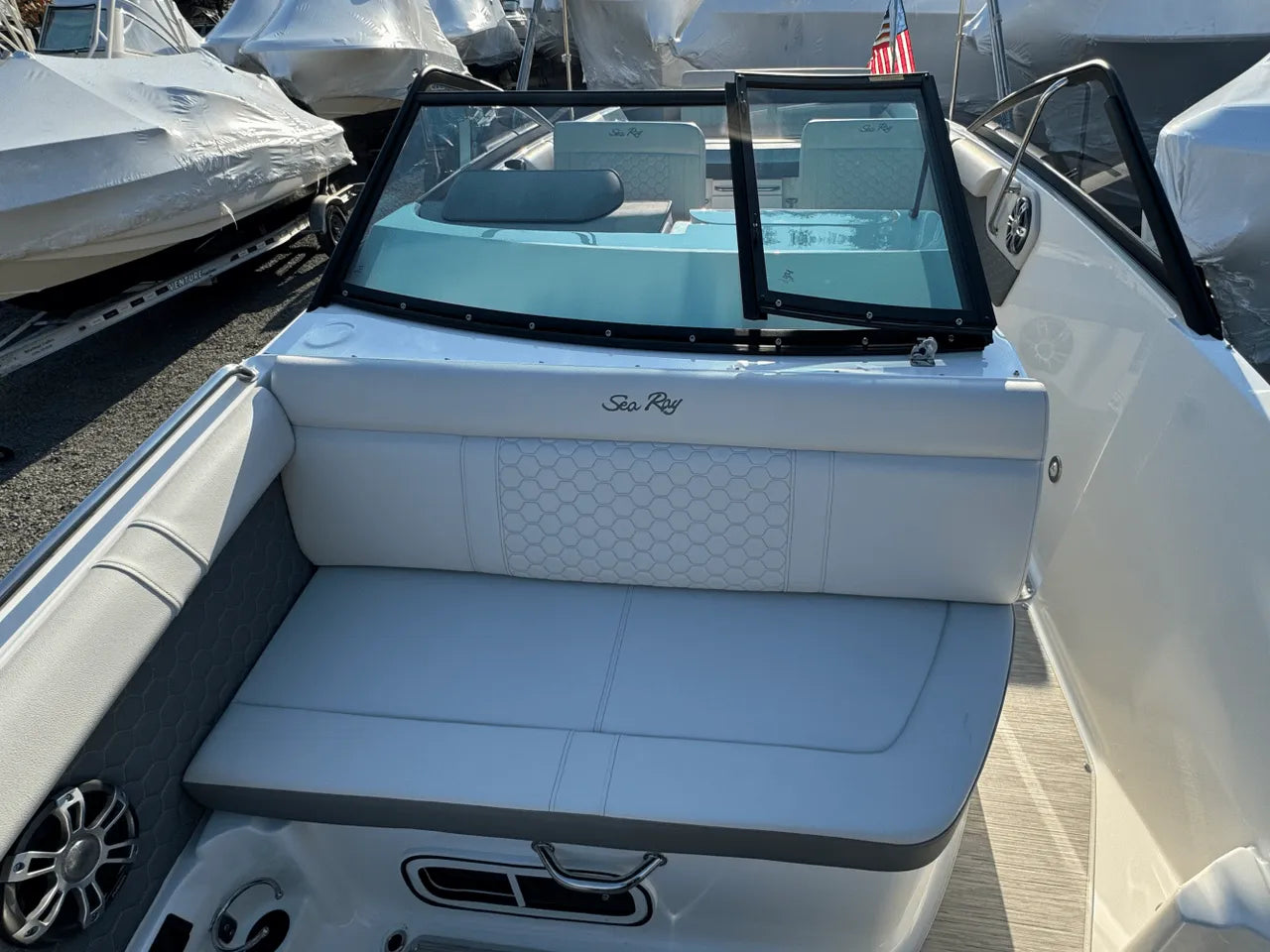 2025 Sea Ray SDX 250 Outboard 25.0 feet, Clearwater, Florida #49