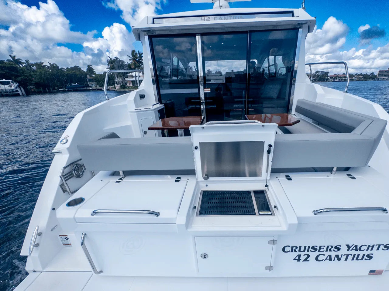 2024 Cruisers Yachts 42 Cantius 42.0 feet, Clearwater, Florida #16