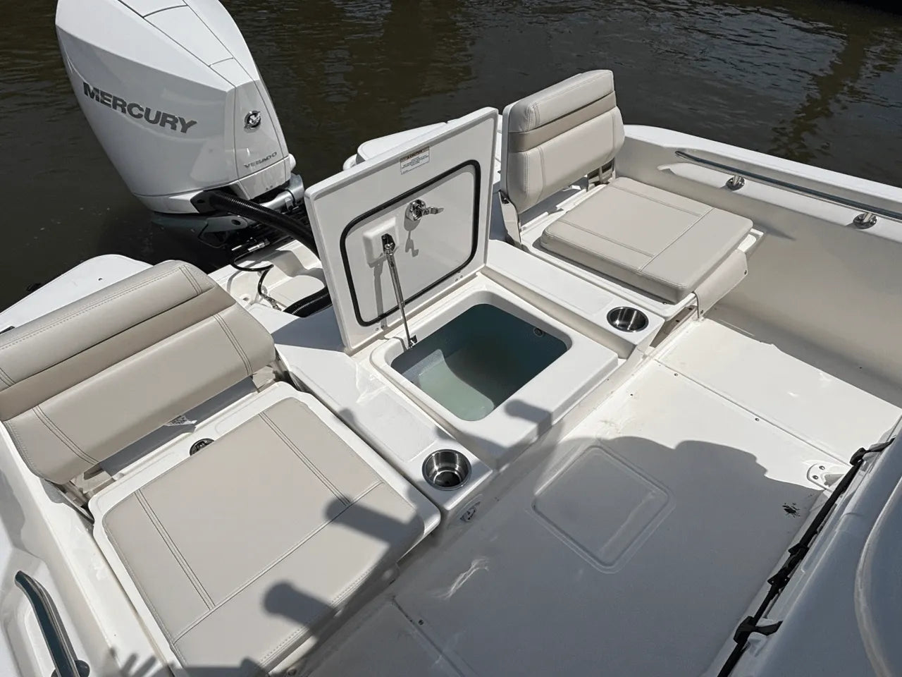 2025 Boston Whaler 250 Dauntless 25.0 feet, Clearwater, Florida #18