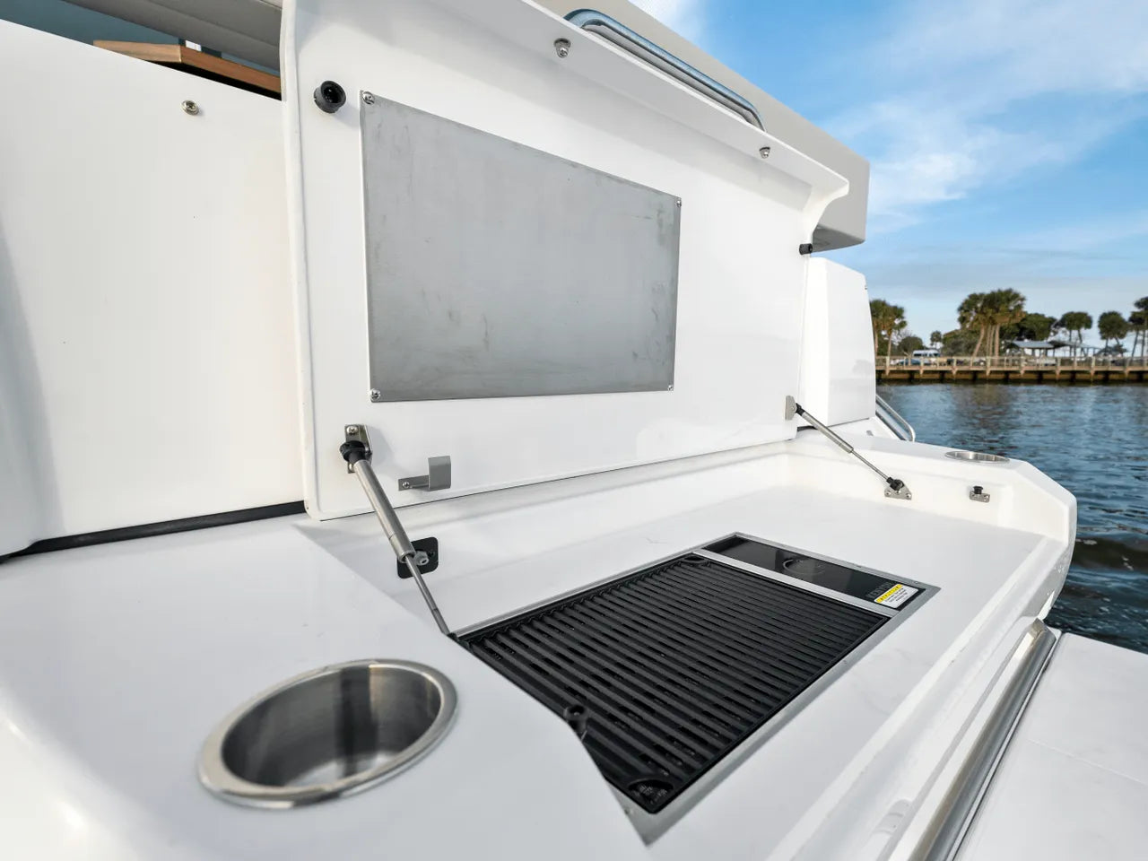 2024 Cruisers Yachts 50 Cantius 50.0 feet, Clearwater, Florida #32
