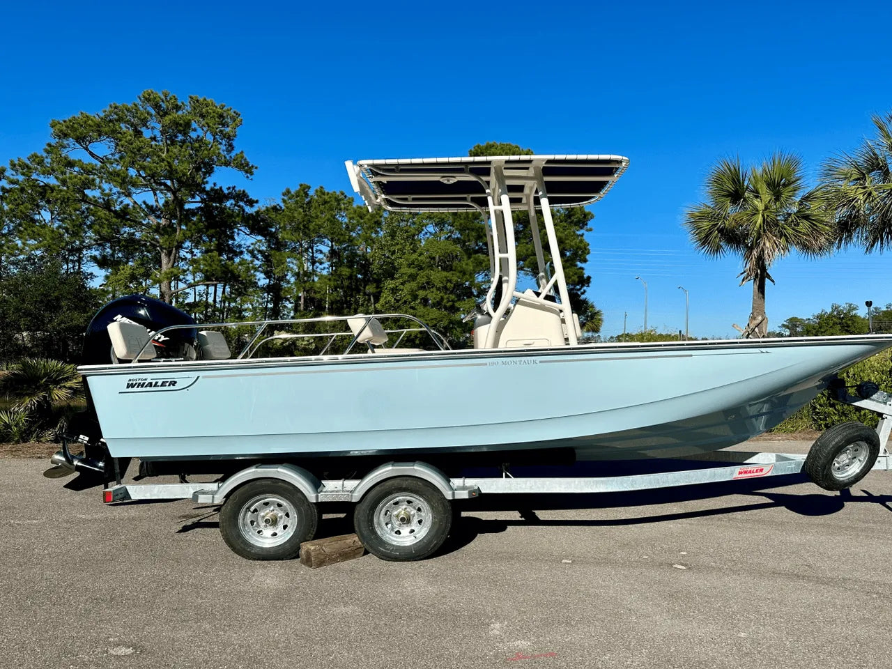2025 Boston Whaler 190 Montauk 19.0 feet, Clearwater, Florida #1