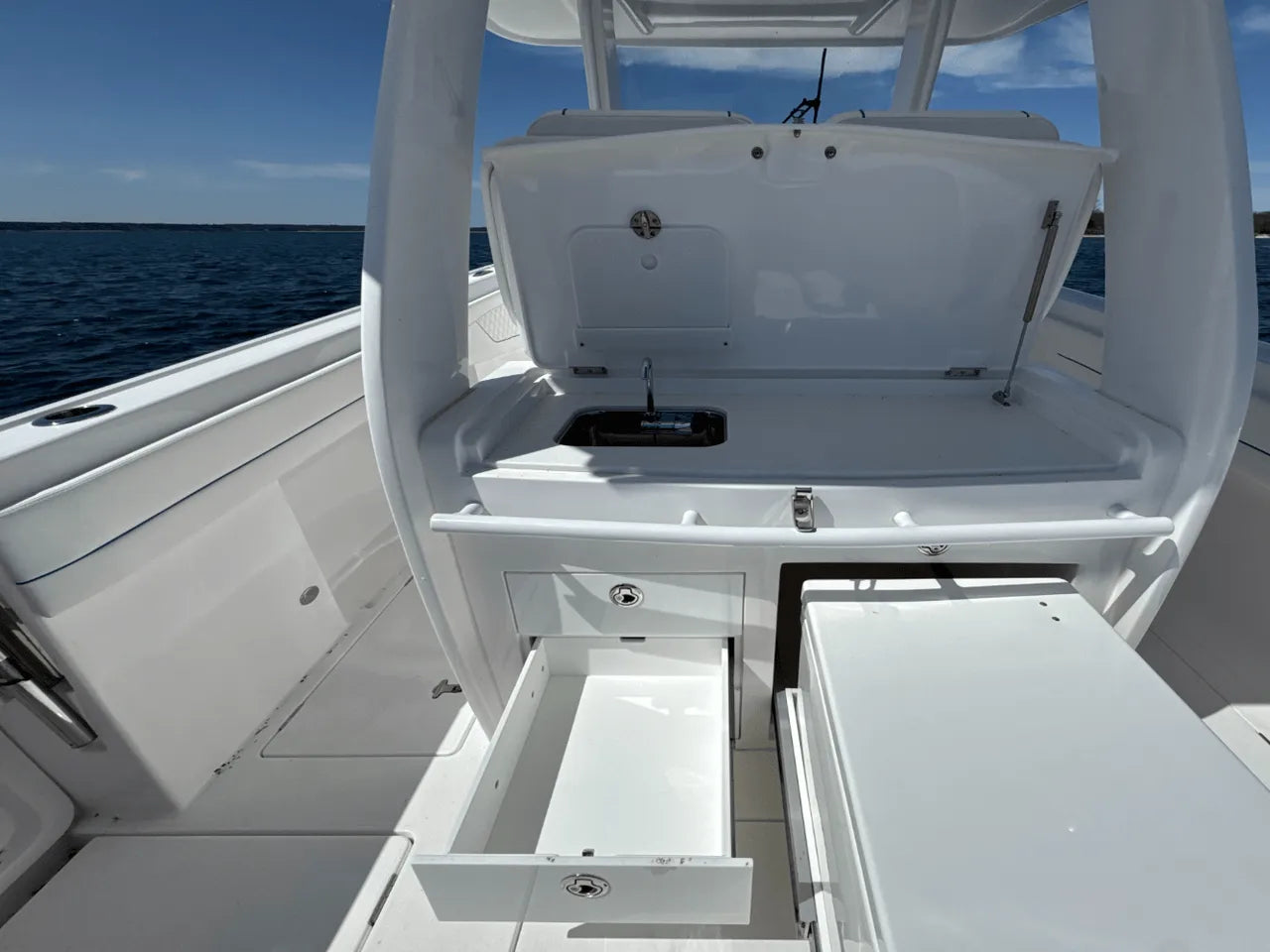2025 Intrepid 345 NOMAD SE 34.0 feet, Clearwater, Florida #24