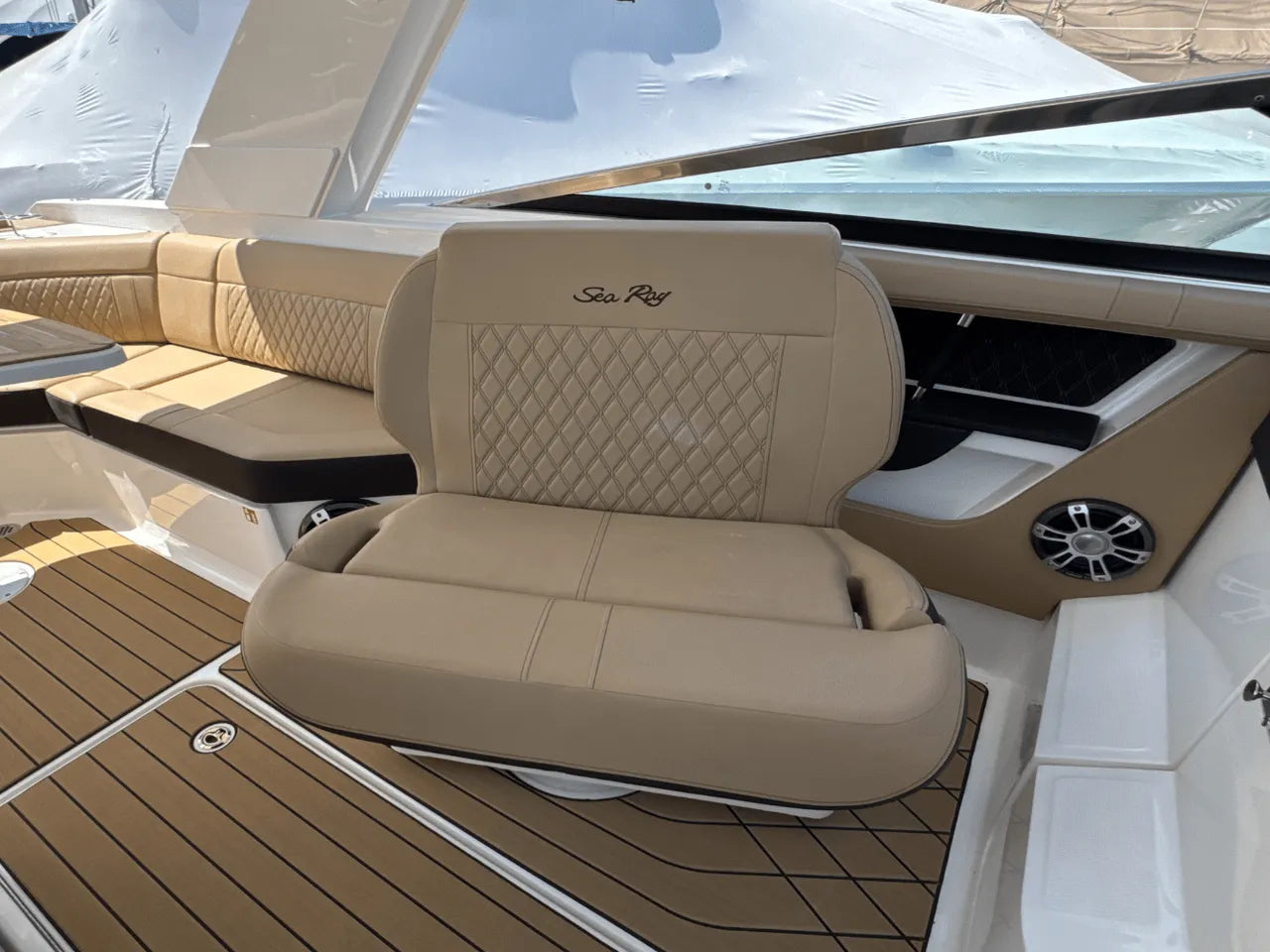 2025 Sea Ray SLX 310 Outboard 31.0 feet, Clearwater, Florida #49