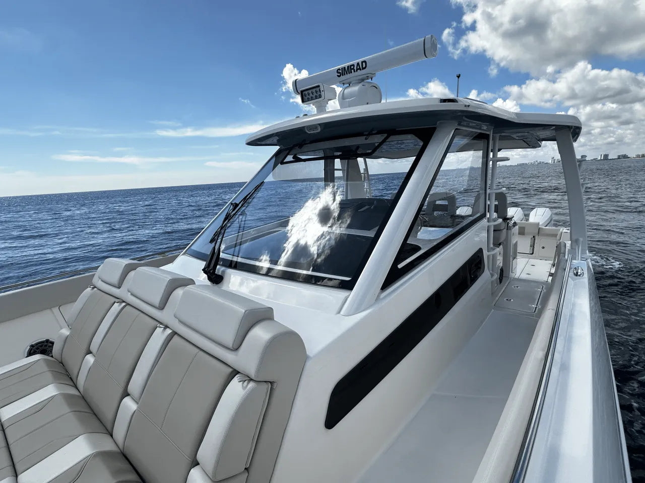 2026 Boston Whaler 420 Outrage 42.0 feet, Clearwater, Florida #40